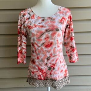 •Glima• Lightweight Pullover Top with Lace Crochet Hem - Size Medium